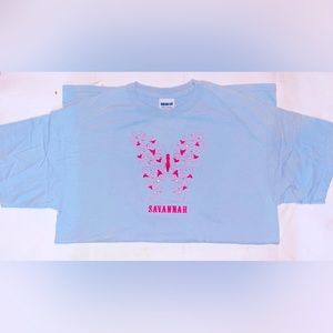 Short sleeve LIGHT BLUE T-Shirt  (Size Medium) The Brand is (GILDAN)
